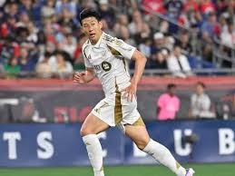 亚马尔荣膺西甲年度最佳球员称号